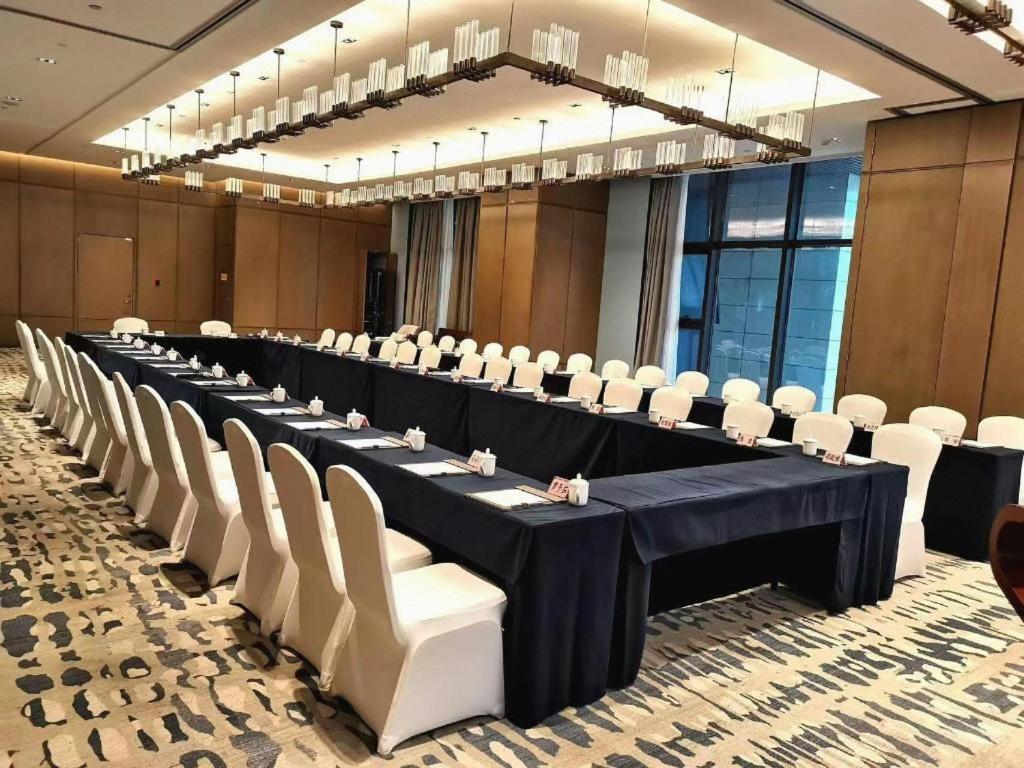 فندق Wanda Jin Baise المظهر الخارجي الصورة